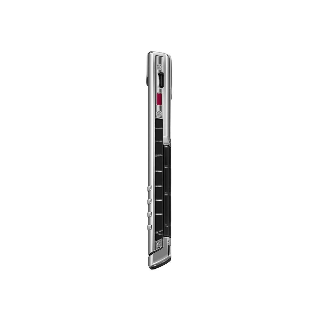 Signature S+ White Steel Alligator Skin – Basalt Black