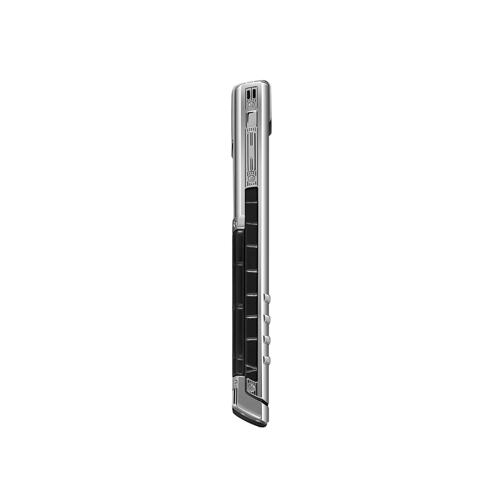 Signature S+ White Steel Alligator Skin – Basalt Black
