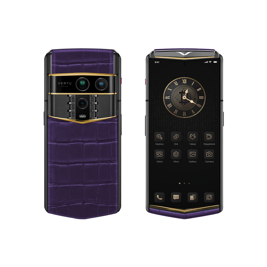 Agent Q Alligator Gold Accent Collector’s Edition