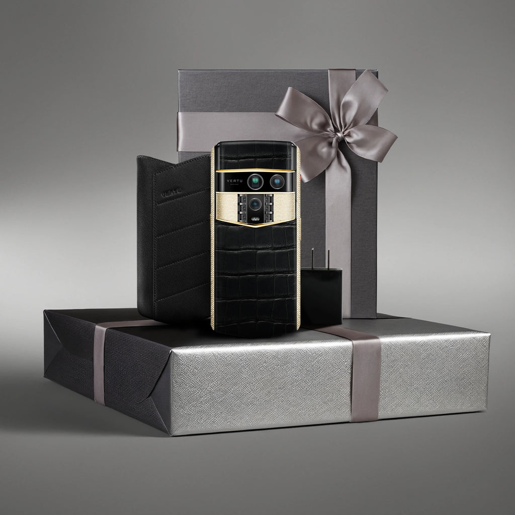 Agent Q Alligator Gold & Full Diamond Collector’s Edition